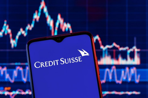 Акции европейских банков упали на фоне крупнейшего обвала Credit Suisse