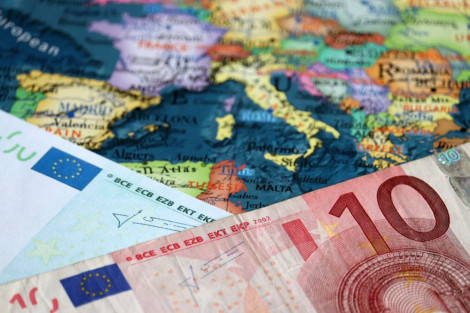 Европейская комиссия улучшила прогноз роста экономики еврозоны на 2023 год